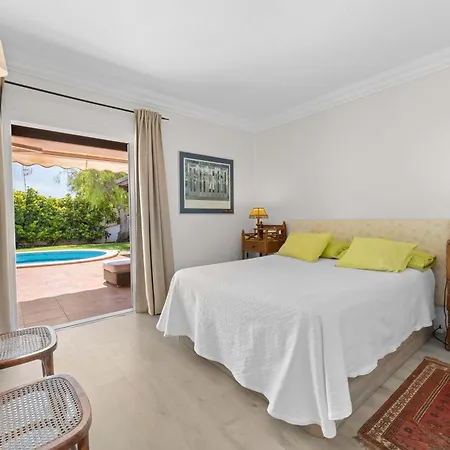 Holiday home Evergreen