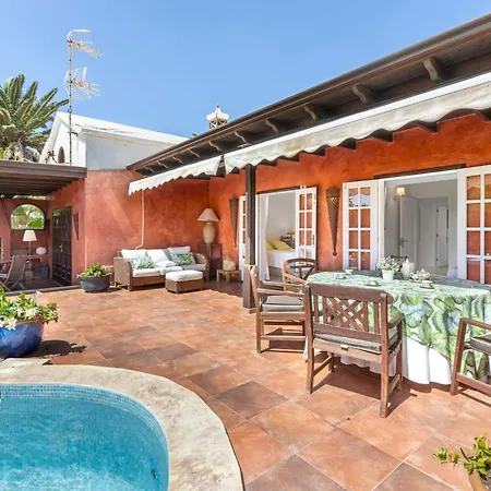 Evergreen Saltwater Pool Villa By Bayside Hébergement de vacances *