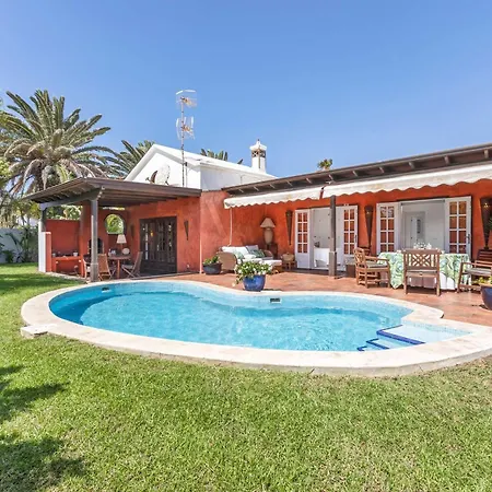 Semesterbostad Evergreen Saltwater Pool By Bayside