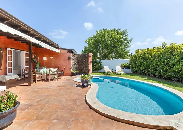 펜션 Evergreen Saltwater Pool Villa By Bayside *