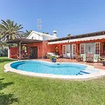 בית נופש Evergreen Saltwater Pool Villa By Bayside